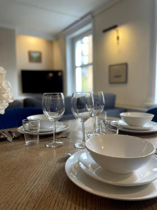 Appartement Old School Grandma London Experience ! Extérieur photo